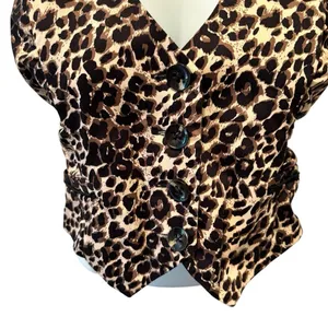 Y2K Cropped Button Front Halter Vest Top Sz M Leopard Animal Print Mob Wife thumbnail 4