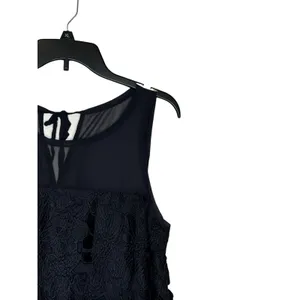 Ann Taylor Women's Top Embroidered Floral Sleeveless Tie Back‎ Crew-Neck Medium thumbnail 2