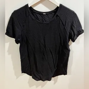 Lululemon TIED & TRUE TEE! thumbnail 1