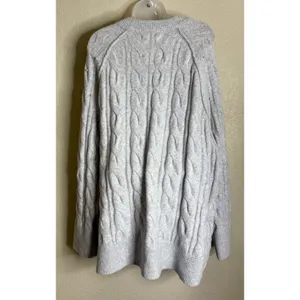 Aerie‎ Women XL Sweater Grey Pearl Embellished Cable Knit Raglan Sleeve Classic thumbnail 2