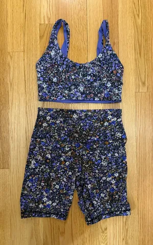 Lululemon workout set  thumbnail 1