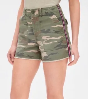 NWT Gap Camo High Waist Shorts Size 14 thumbnail 1