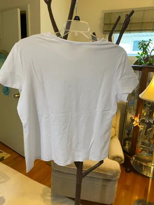 White tee shirt with Leo emblem Size 1X thumbnail 6