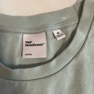 Aritzia Long Sleeve thumbnail 2