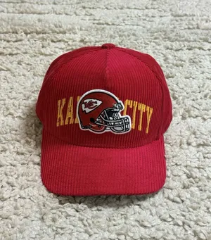 Mitchell & Ness Kansas City Chiefs Red Corduroy Arch Stamp Pro Pinch Snapback thumbnail 2