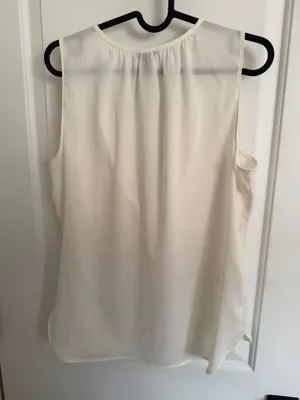 Cream Sheer Sleeveless Top Pullover Blouse with Pockets thumbnail 3
