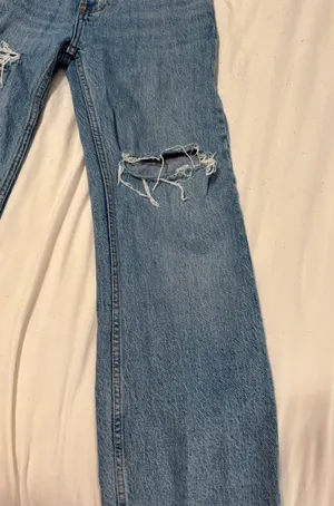 Abercrombie 90’s relaxed High-Rise Jeans thumbnail 4
