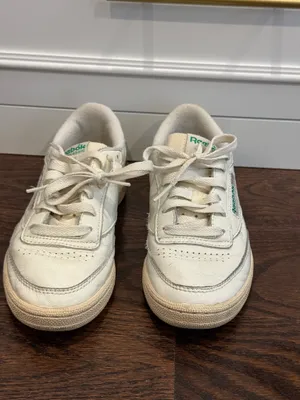 Reebok Classic Club C Vintage Chalk With Green Sneakers Size 6 thumbnail 3
