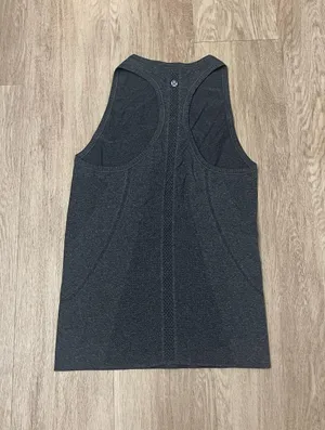 lululemon tank top thumbnail 2