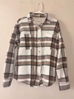 Thread & Supply plaid shacket top M thumbnail 1