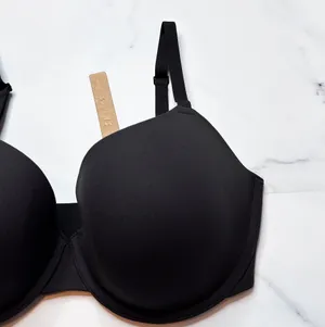 NWT Skims Fits Everybody T-Shirt Bra thumbnail 2