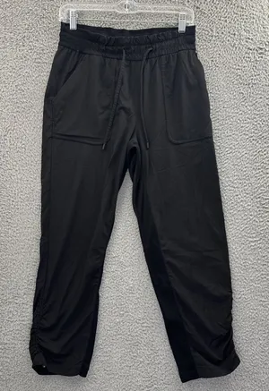 Lululemon Beyond The Studio Crop Pants Black Athletic‎ Athleisure Women's 6 thumbnail 1