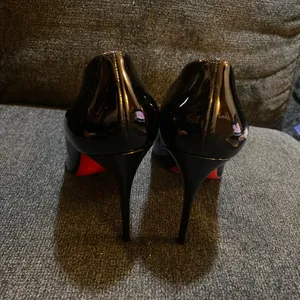 Christian Louboutin Patent Leather Heel size 37.5 thumbnail 4