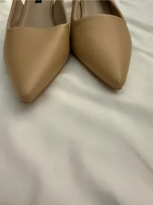 EUC French Connection Quinn Nude Slingback Kitten Heel thumbnail 8
