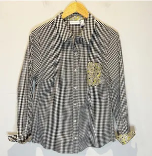 Susan Graver Gingham Plaid & Heart Print Button Down Shirt - size 14 thumbnail 1