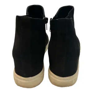 Steve Madden Wedgie Womens Black Suede Side Zipper Ankle Boots Size 7 M Used‎ thumbnail 6