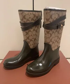 Coach Trisha brown boots size 6 thumbnail 1