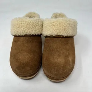 Crocs Sarah Luxe Suede Sherpa Lined Clogs Womens 6 Brown 203413 NWOB thumbnail 2