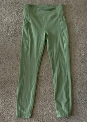 Lululemon Align Leggings With High-Rise Pants Pockets thumbnail 1