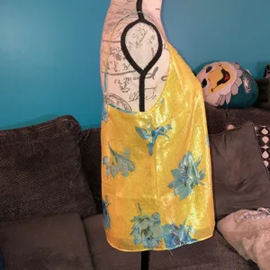 NWT Bar III Yellow Blue Graphic Bloom Metallic Shine Lined Camisole Top, Medium thumbnail 2