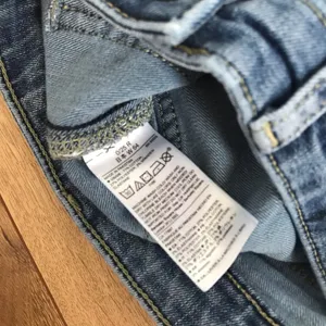 Gap Skinny Jeans thumbnail 5