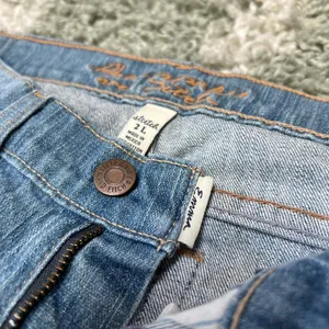 Abercrombie 2004 Vintage Y2K 👖stretch women’s 2L boot cut Emma jeans EUC 👖 thumbnail 9