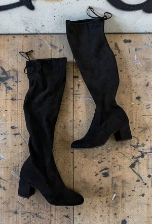 GIANNI BINI Trillia Black Faux Suede Pull On Boots Size 7.5 thumbnail 1