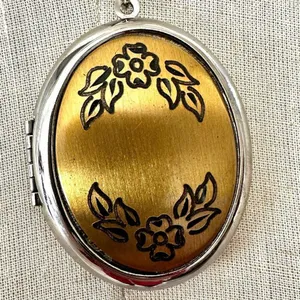 Silver and gold tone large floral pendant necklace thumbnail 4