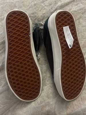 NWT Suade Vans thumbnail 3