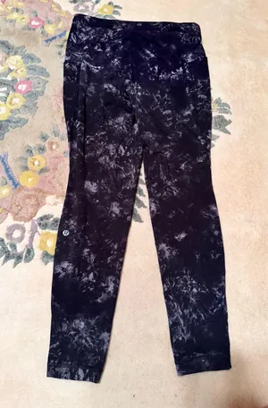Lululemon leggings thumbnail 1