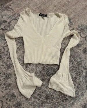 White Urban Outfitters Top thumbnail 1