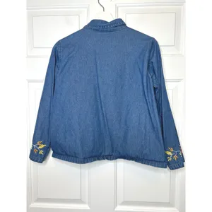 Willow Ridge Vintage NEW‎ Lightweight Floral Embroidered Denim Jacket Shirt thumbnail 4