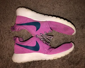 Nike Women Shoes thumbnail 6