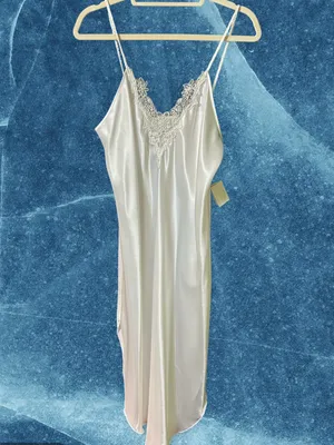 Intimo Amore Satin Ivory Wrap Robe with Nightgown vintage M thumbnail 3