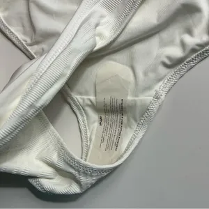Aerie • NWT White Jacquard Women's Swim Bottoms thumbnail 2