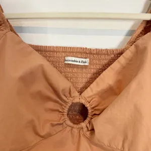 Abercrombie Blouse Size‎ Small Peasant Puff Sleeve O Ring Top Garden Tea Party thumbnail 5