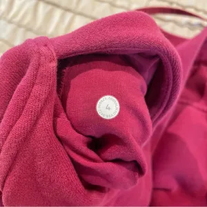 Lululemon Scuba Relaxed Fit High Rise Jogger Pants Pomegranate Pink Red 4 W5CV9S thumbnail 4