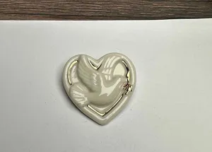 Signed Lenox Porcelain Peace Dove Heart Christmas Holiday Brooch Pin thumbnail 3