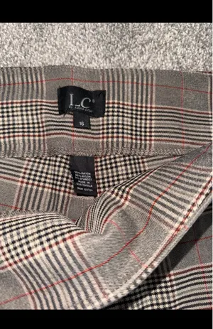 Brown Plaid Pants Size 16 thumbnail 3