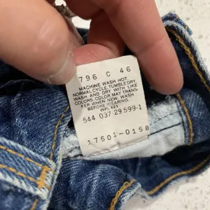 Vtg Levi’s 501 Size 11 26” Jeans Y2K Button Up High Rise Tapered Leg USA Women's thumbnail 5