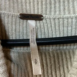 Free people sweater thumbnail 2