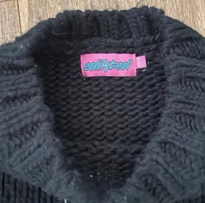 Edikted Sweater Knit Cropped size XS/S thumbnail 5