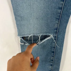 Good American Good Jeans Womens 6 Blue‎ Medium Wash Denim High Rise Distressed thumbnail 7