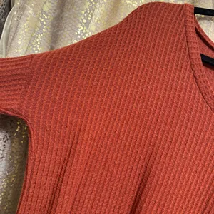 Zenana Burnt Orange Waffle Knit Long Relaxed V Neck Tunic Top Med/Large thumbnail 5