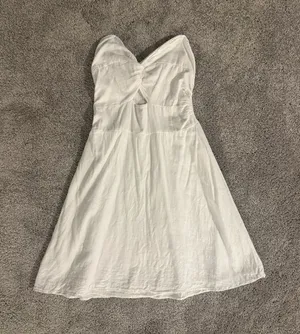 White dress thumbnail 1