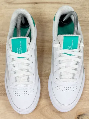 Reebok Club C 85 Logo Tennis Shoes Sneakers White Green Women Size 8 Preppy thumbnail 4