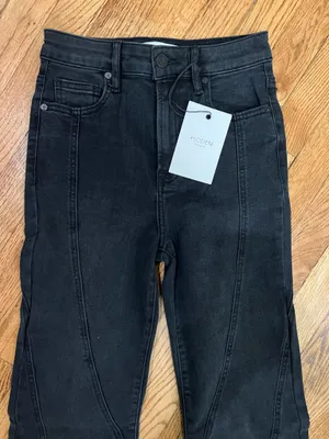 Hidden Flare Jeans thumbnail 2