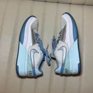 Nike Youth 5Y Sneakers White Blue Basketball Shoes | Fits Women’s 6.5–7 thumbnail 10