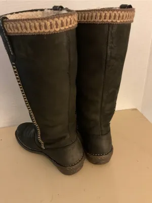 UGG women black brown leather tall Swell boots US 9 thumbnail 6