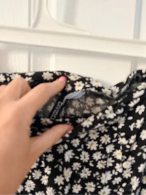 Divided Floral Print A-Line Skirt - Black & White thumbnail 3